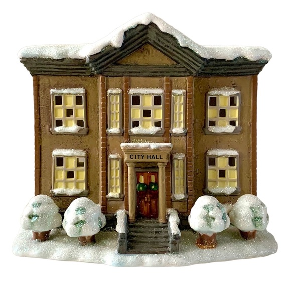 IT'S A WONDERFUL LIFE, CITY HALL, ILLUMINATED VILLAGE - Picture 2 of 12